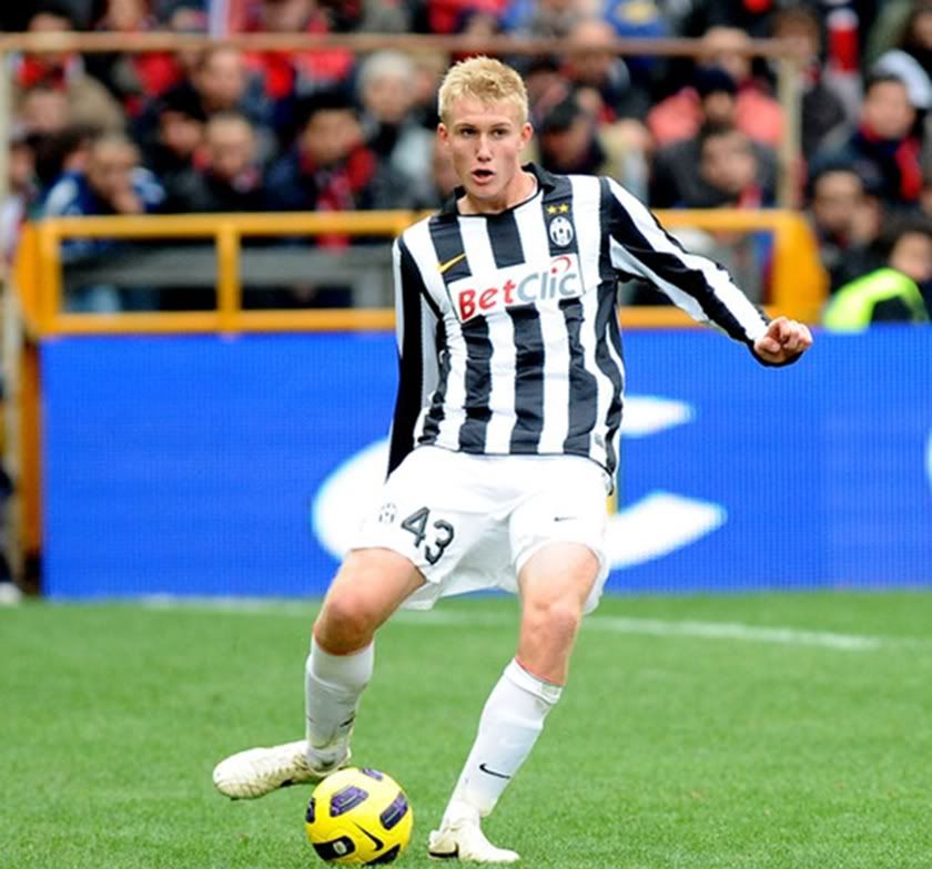 FrederikSorensenGenoaCFCvJuventusFCd5DF9L1kG2El-1.jpg