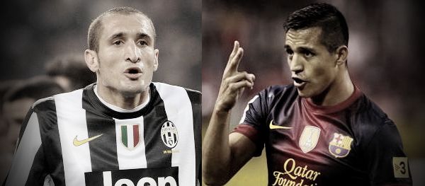 chiellini-sanchez_zps865ae09d.jpg