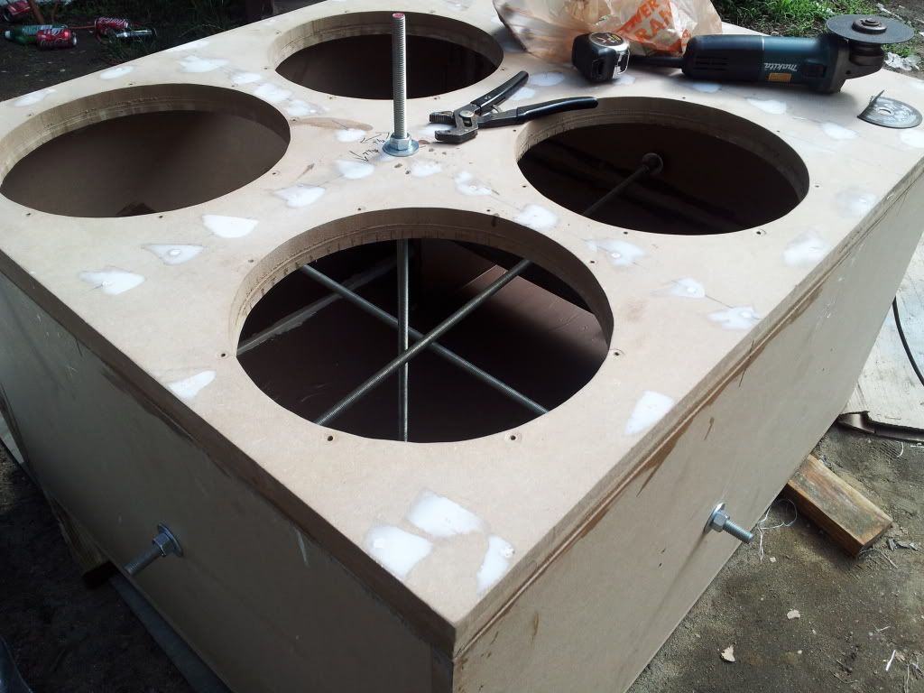 Bracing my MDF box ? Subwoofers / Enclosures Steve Meade Designs